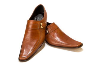 Obuwie wizytowe wsuwane męskie skórzane brązowe monki sprzączka toffi beżowe [MODEL: 566-02 Syriana]