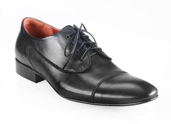 Wizytowe półbuty męskie skórzane czarne sznurowane [MODEL: 711-01 Nero]